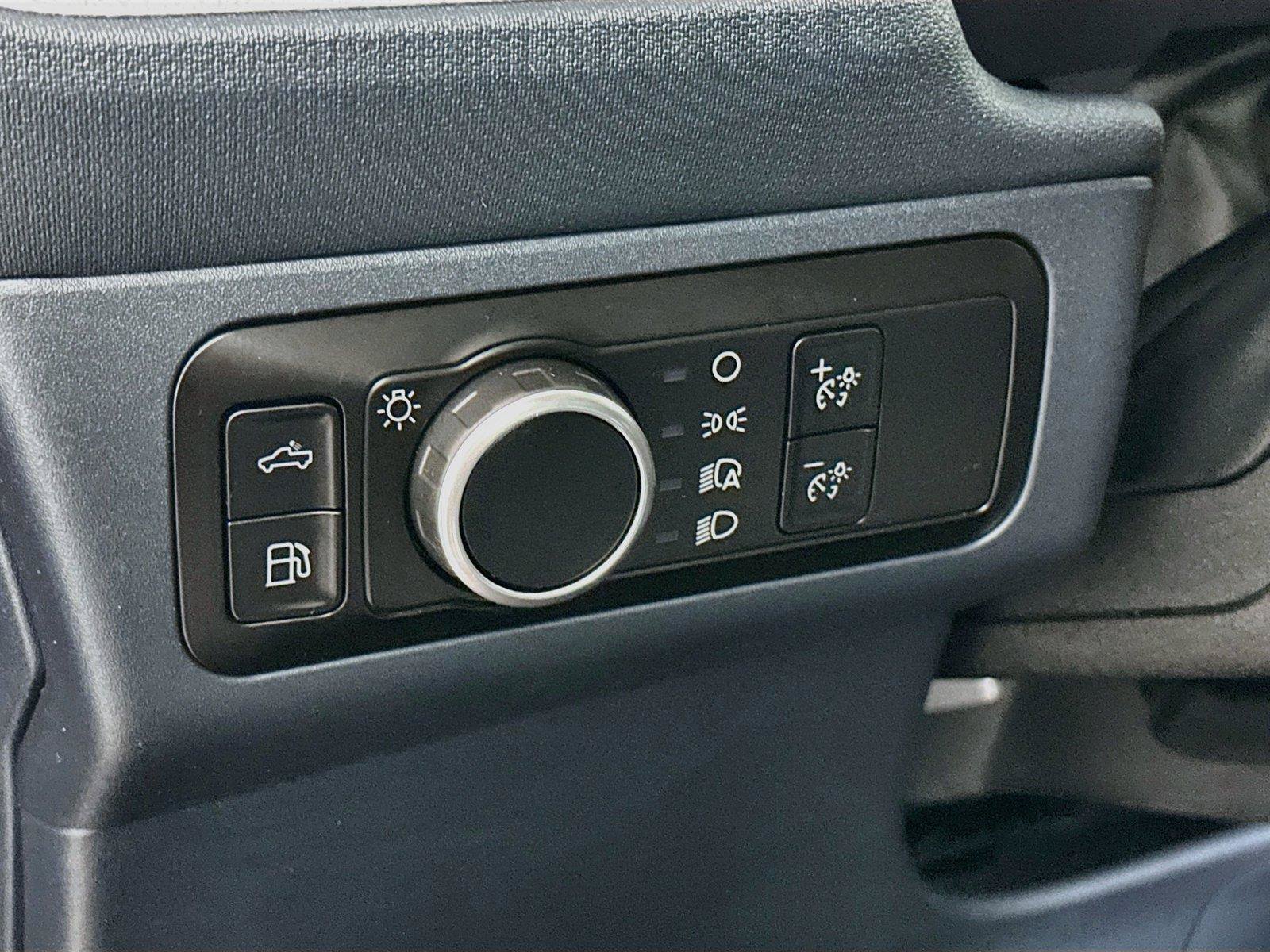 Used 2023 Ford Maverick XLT FWD image 14