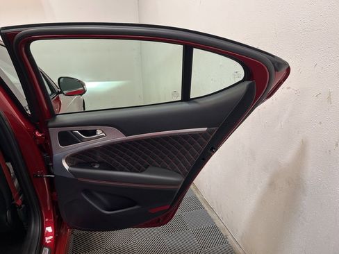 Used 2023 Genesis G70 3.3T w/ Sport Prestige Package image 23