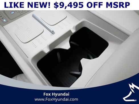 Used 2025 Hyundai Santa Fe Calligraphy image 18