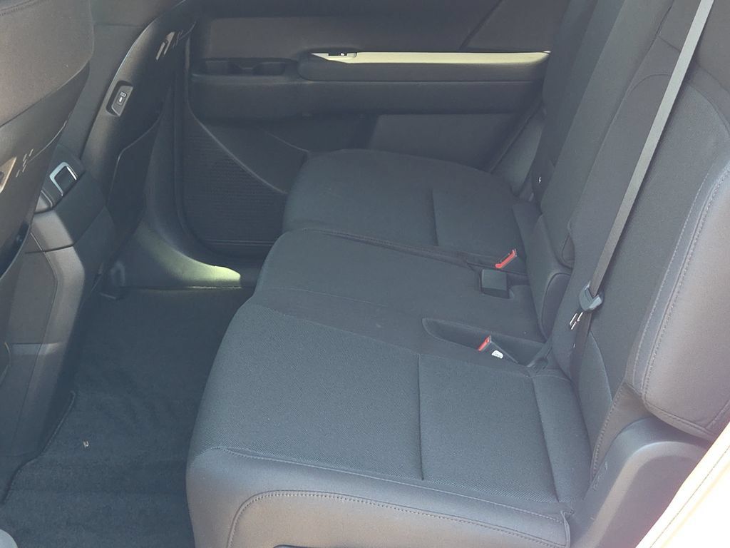 Used 2026 Hyundai Santa Fe SE FWD image 14