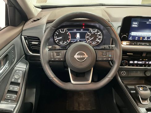 Used 2023 Nissan Rogue SL w/ SL Premium Package AWD/4WD image 7