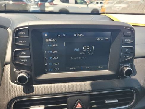 Used 2019 Hyundai Kona SE FWD image 23