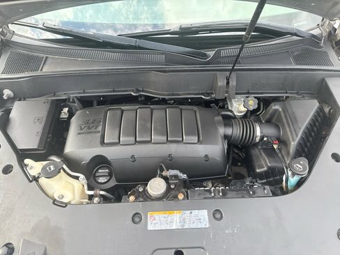 Used 2014 Chevrolet Traverse LS FWD image 18