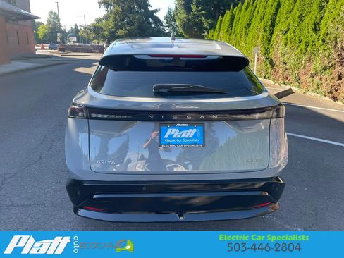 Used 2024 Nissan Ariya FWD image 8