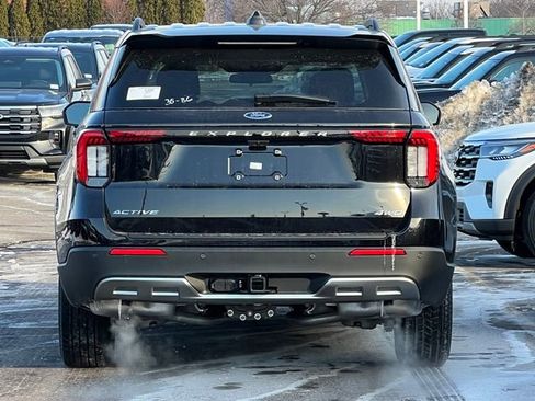 New 2026 Ford Explorer Active w/ Active Comfort Package image 4