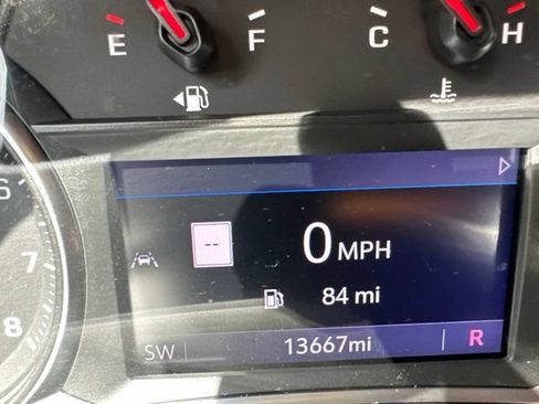 Used 2020 Chevrolet Equinox LT FWD image 20