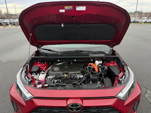 Certified 2025 Toyota RAV4 XLE w/ Convenience Package image 20