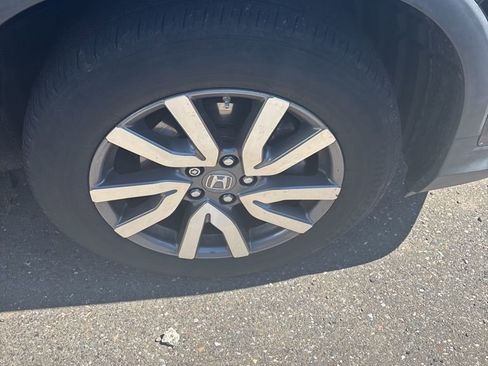 Used 2020 Honda Pilot EX-L image 2