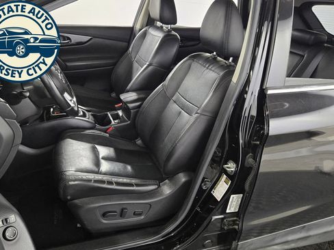 Used 2018 Nissan Rogue Sport SL AWD/4WD image 24