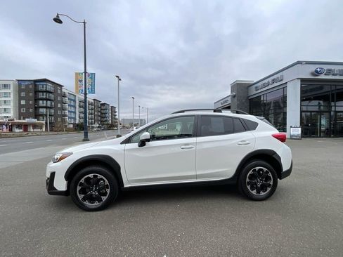Certified 2023 Subaru Crosstrek 2.0i Premium image 5