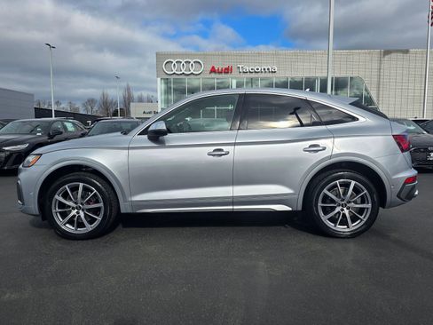 Used 2023 Audi SQ5 Prestige w/ Prestige Package image 3