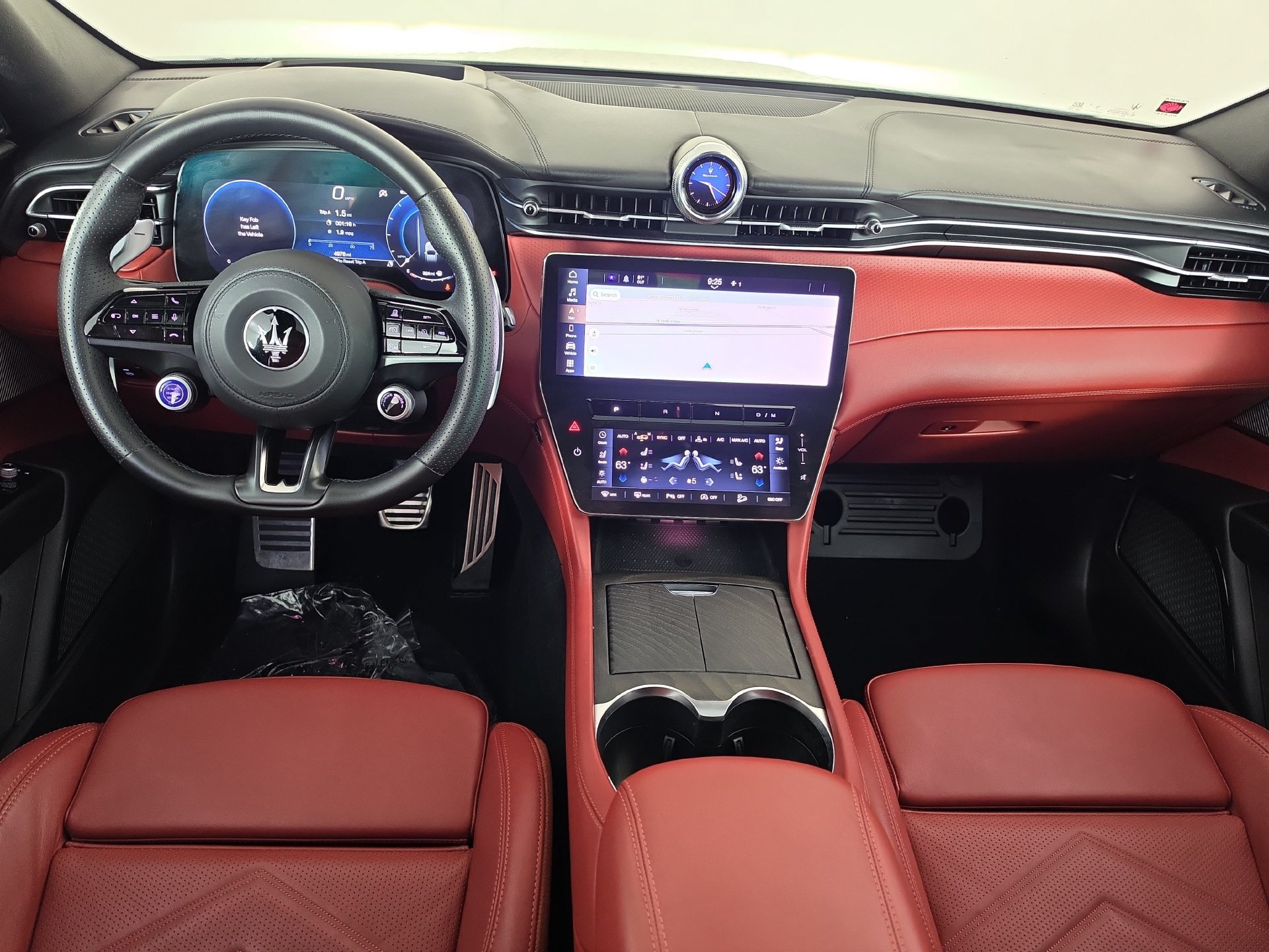 Used 2025 Maserati Grecale Modena AWD/4WD image 31