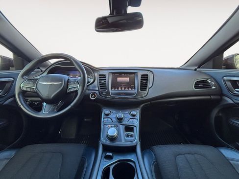 Used 2015 Chrysler 200 S w/ Navigation & Sound Group I image 13
