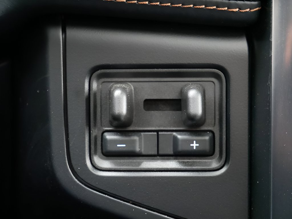 Used 2024 Ford Expedition Platinum AWD/4WD image 27
