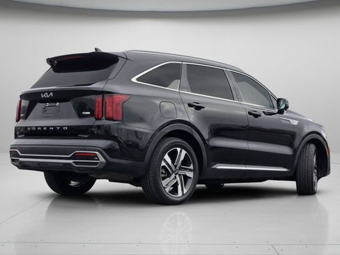 Used 2022 Kia Sorento SX Prestige image 22