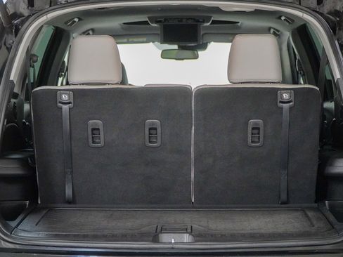 Used 2016 Honda Pilot Touring image 10