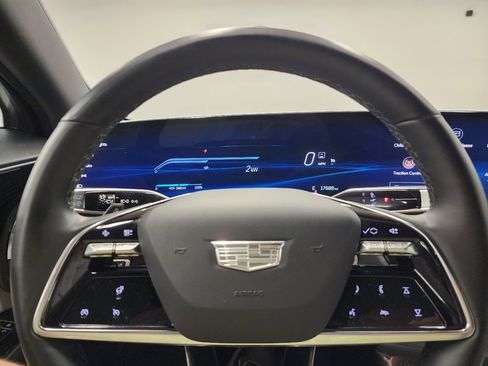 Used 2024 Cadillac Lyriq Sport image 22