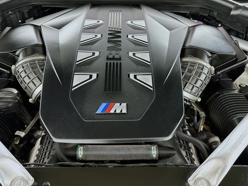 Used 2024 BMW X6 M60i AWD/4WD image 33