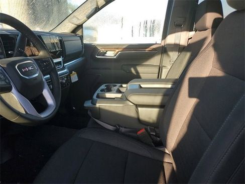 New 2026 GMC Sierra 1500 Elevation image 20