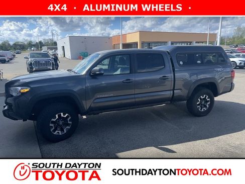 Used 2019 Toyota Tacoma TRD Off-Road w/ Technology Package AWD/4WD image 1