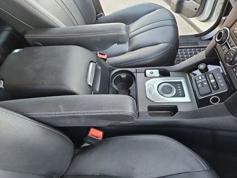 Used 2016 Land Rover LR4 HSE Silver Edition image 26