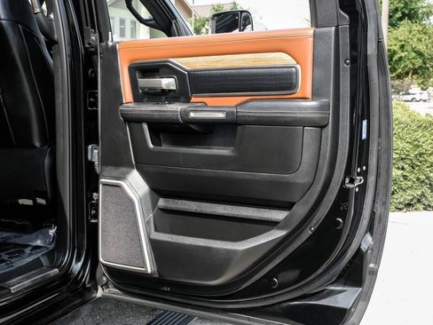 Used 2019 RAM 2500 Limited AWD/4WD image 43