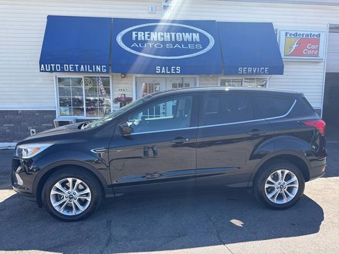 Used 2019 Ford Escape SE AWD/4WD image 3