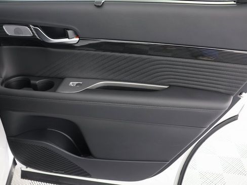 Used 2024 Hyundai Palisade Calligraphy image 30
