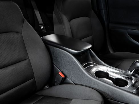 Used 2020 Chevrolet Malibu RS image 27