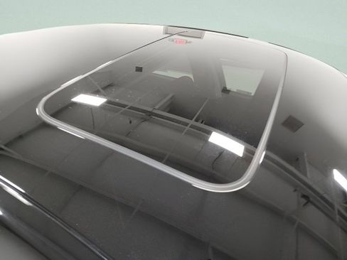 Certified 2024 Honda Accord EX image 14