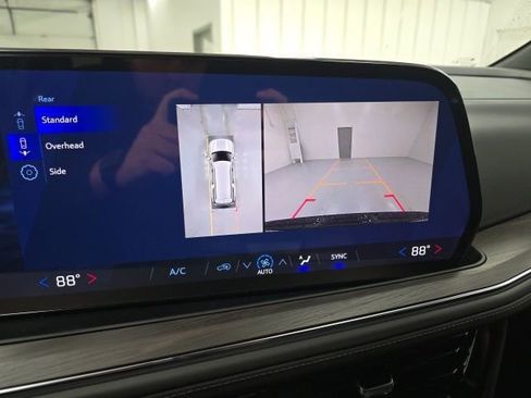 New 2026 Chevrolet Suburban LS image 15