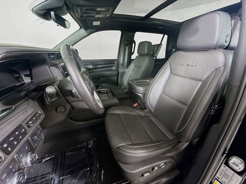 Used 2024 GMC Yukon Denali w/ Denali Reserve Package AWD/4WD image 5