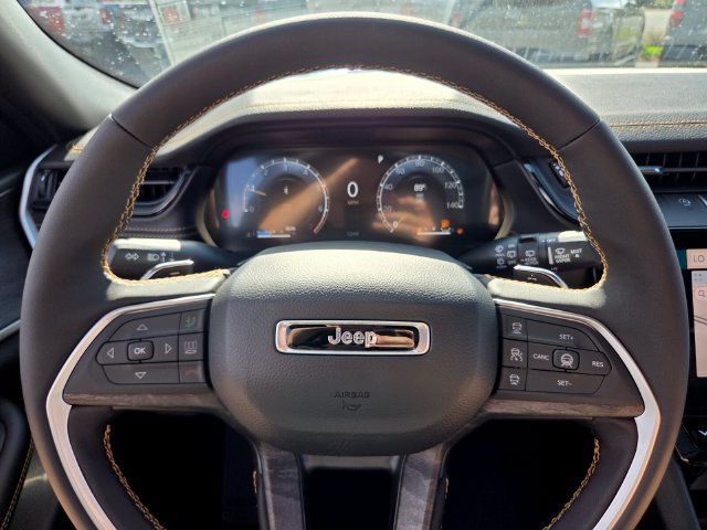 New 2026 Jeep Grand Cherokee Limited AWD/4WD image 26