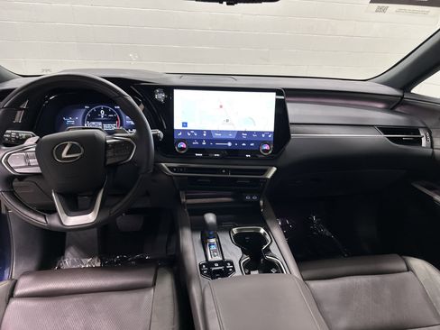 Certified 2025 Lexus RX 350 AWD w/ Convenience Package image 29