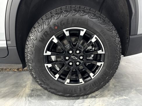 Used 2026 Chevrolet Traverse Z71 w/ LPO, Floor Liner Package image 29