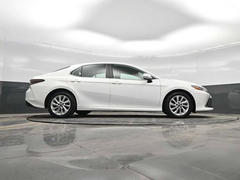 Used 2024 Toyota Camry LE image 38