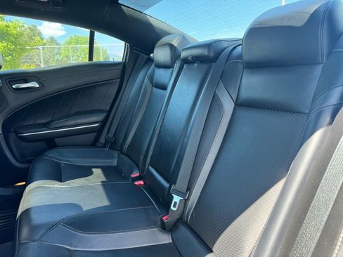 Used 2019 Dodge Charger SXT w/ Plus Group AWD/4WD image 8