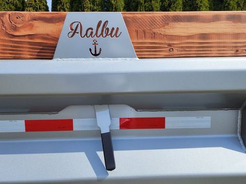 New 2024 Isuzu NPR image 4