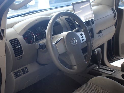 Used 2007 Nissan Frontier LE AWD/4WD image 22
