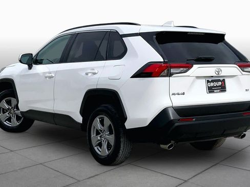Used 2024 Toyota RAV4 XLE FWD image 12