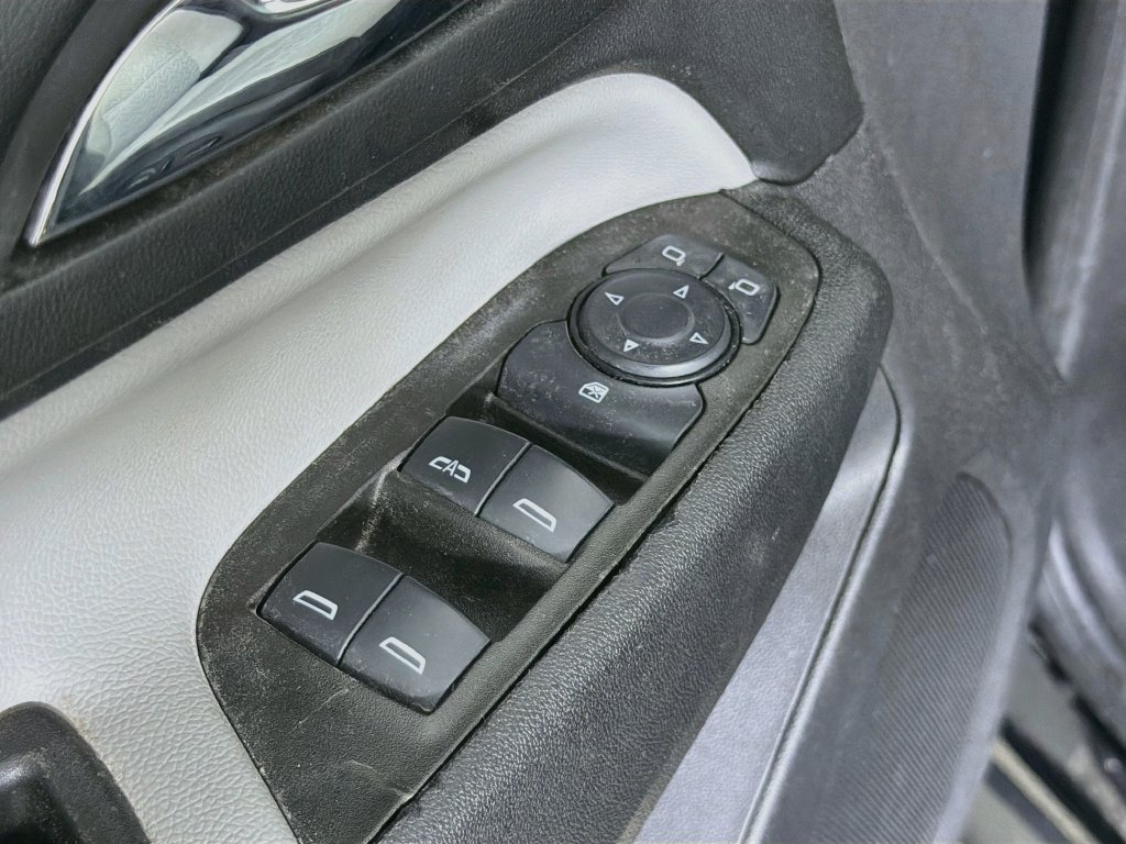 Used 2024 Chevrolet Equinox LS w/ LS Convenience Package FWD image 20