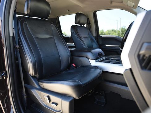 Used 2019 Ford F250 Lariat image 16