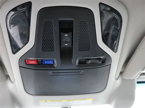 Used 2020 Subaru Outback Limited image 25