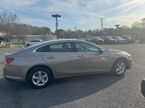 Used 2024 Chevrolet Malibu LT image 6