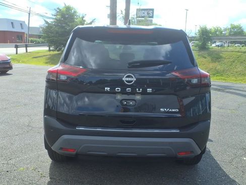 Used 2023 Nissan Rogue SV AWD/4WD image 5