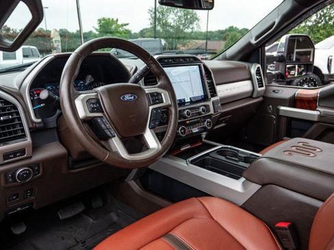 Used 2022 Ford F450 King Ranch w/ King Ranch Ultimate Package AWD/4WD image 26
