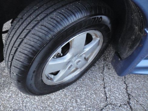 Used 2007 Dodge Grand Caravan SXT w/ Leather Interior Group image 23