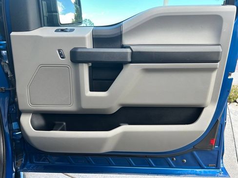 Used 2018 Ford F150 XL w/ Equipment Group 101A Mid AWD/4WD image 30