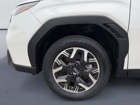 New 2026 Subaru Forester Premium AWD/4WD image 9