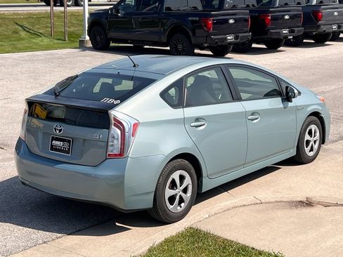 Used 2013 Toyota Prius Two FWD image 6